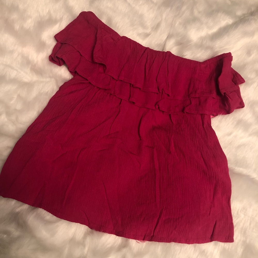 HOT pink off shoulder tank!